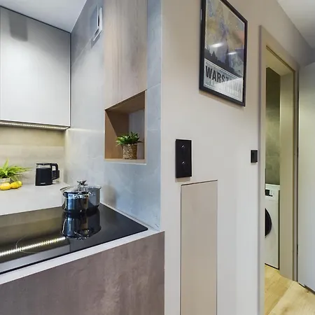 Lägenhet Beautiful For Two People By Renters Warszawa