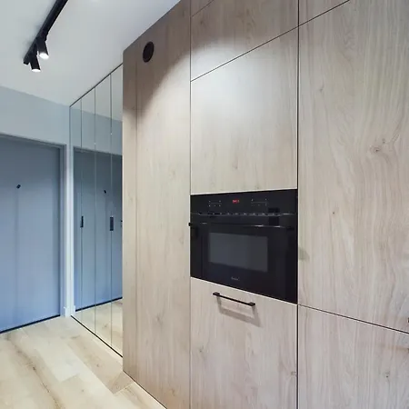 Beautiful For Two People By Renters *