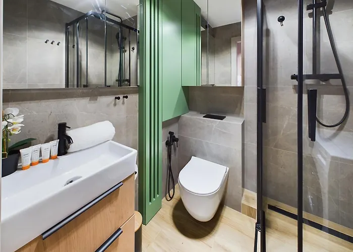 아파트 Beautiful For Two People By Renters 바르샤바