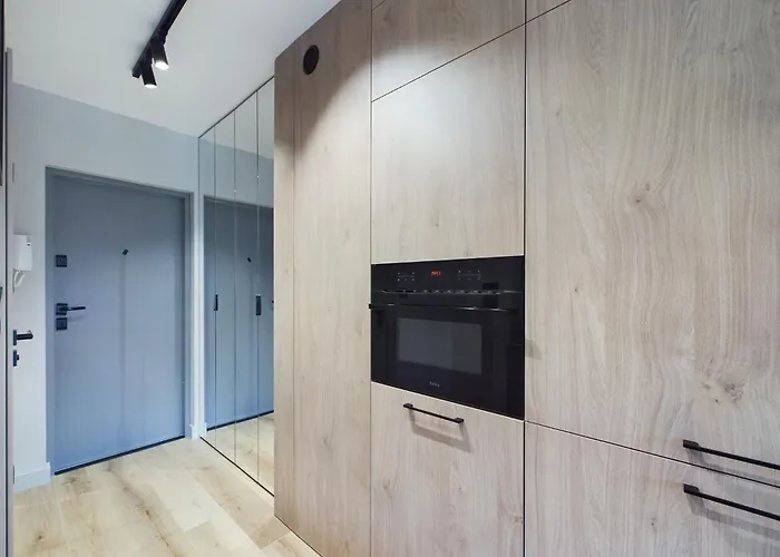 Beautiful For Two People By Renters *