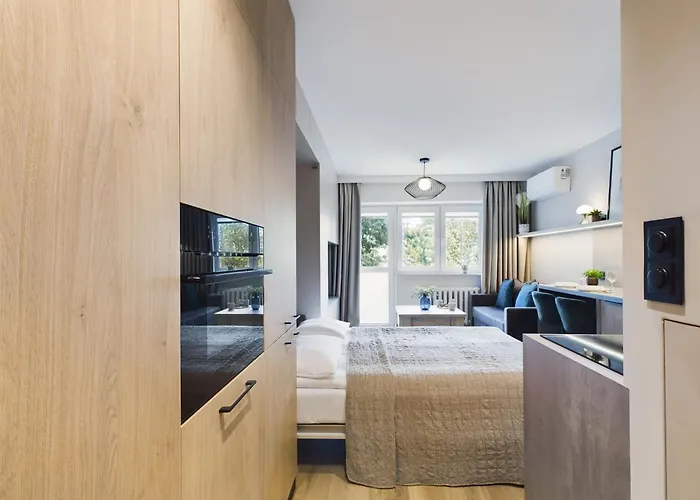 Beautiful For Two People By Renters Warszawa